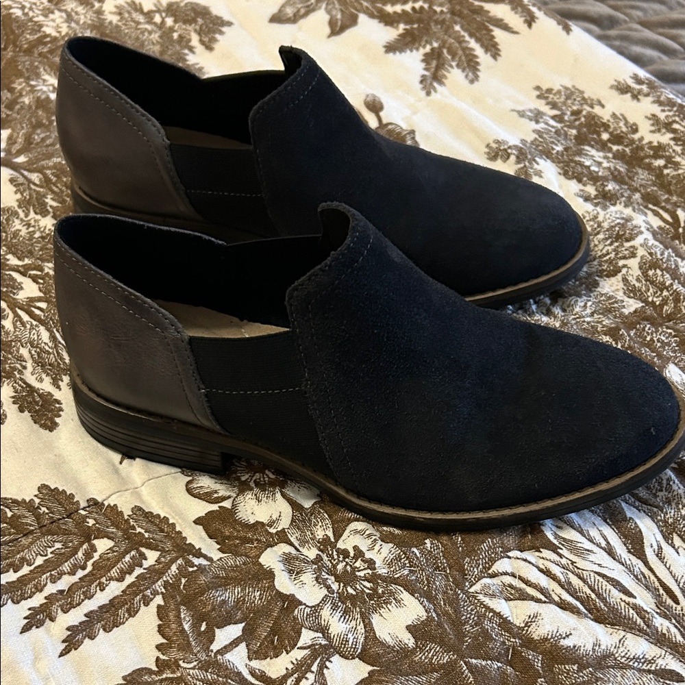 Clarks Black and Gray Women's Loafers